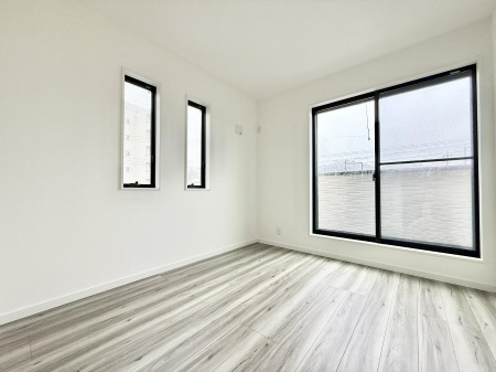 �q������ �ǂ��ɂȂɂ�u�����y���݂Ȏ����̂�����  