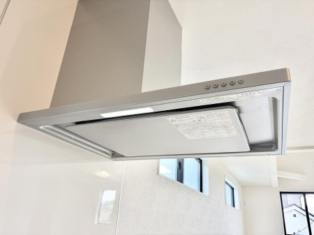 ���̑����� �ݔ����t�[�h�ɕ����Ă���ׁA���������C��ɗU������A�����I�ɔr�����ł��܂�