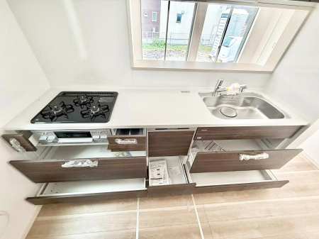 �L�b�`�� �������Ƒ����J��[�߂�A������̂���L�b�`��
