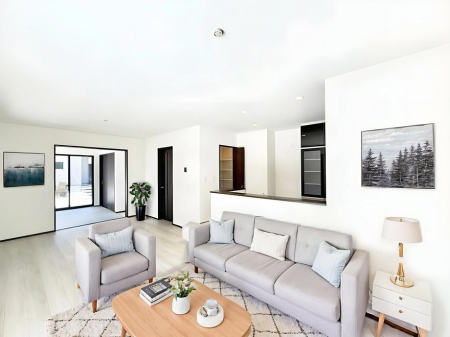 ���r���O 4����  ���Ƌ�̔z�u�����₷���͗l�ւ����y���߂��ԁ��Ƌ��CG�ł�