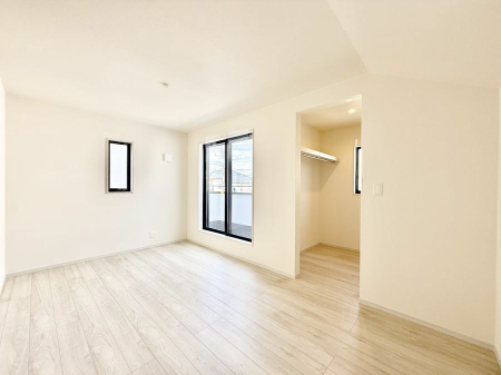 �q������ �������Ƌ�⃌�C�A�E�g�����R�ɔz�u�ł��邽�ߎg�����肪�ǂ����K�ɉ߂����܂�