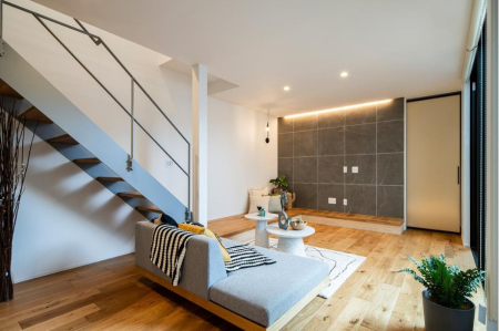 ���̑����� ���������r���O�C���K�i���̗p�I�R�~���j�P�[�V���������₷���ł���  