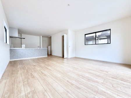 ���r���O ���������R�Ɖ�b�����܂��A�S�n�悢�ЂƂƂ�