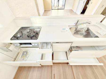 �L�b�`�� 2����  ���Ƒ����J��[�߂�A������̂���L�b�`��