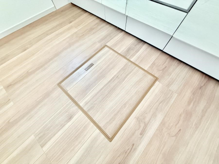 ���̑����� �ݔ����B�ꂽ���[�X�y�[�X�ŉƑS�̂��X�b�L��