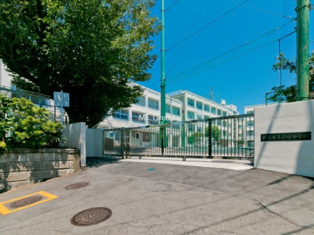 ���ӊ� ���w�Z 1200m ���l�s���˒˒��w�Z