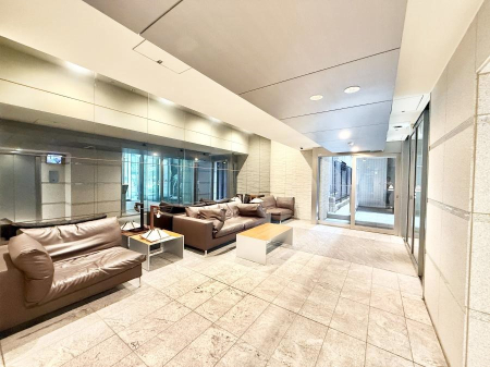 �G���g�����X �O��