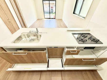 �L�b�`�� �������A�C�f�A�L����A�N���G�C�e�B�u�ȗ������