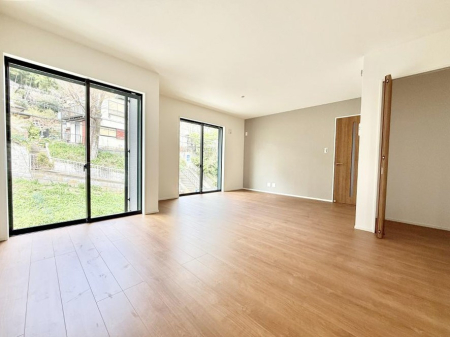 ���r���O ���������C�ɓ���̏ꏊ�ŁA�̂�т�Ƃ������Ԃ�