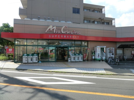 ���ӊ� �X�[�p�[ 600m ���[�R�[�v�~�A�N�`�[�i����w�O�X