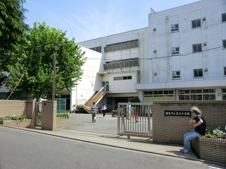 ���ӊ� ���w�Z 930m ���q�s���[�򒆊w�Z