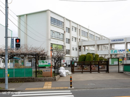 ���ӊ� ���w�Z 700m ������s���߂��䒆�w�Z