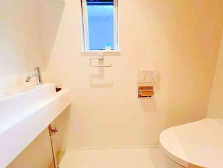 �g�C�� ���t���Ŗ��邭�����ȃg�C��  