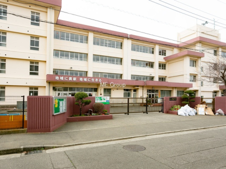 ���ӊ� ���w�Z 1060m ������s���~�����w�Z