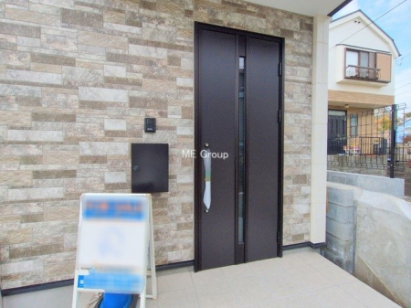 ���� �O��