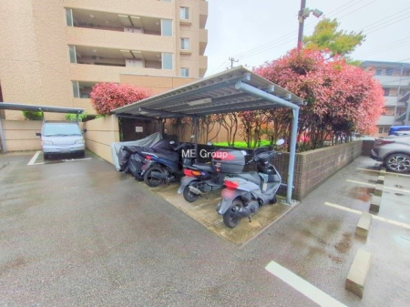 ���n�O�ώʐ^ ���V������炵���n�܂�ꏊ�ŁA�Ƒ����J��[�߂�