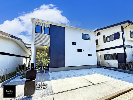 ���n�O�ώʐ^ �O�ρ��V������炵���n�܂�ꏊ�ŁA�Ƒ����J��[�߂�