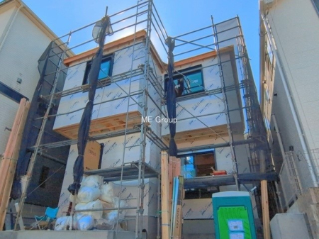 ���n�O�ώʐ^ �O�ρ��V������炵���n�܂�ꏊ�ŁA�Ƒ����J��[�߂�