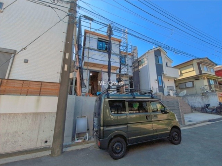 ���n�O�ώʐ^ �O�ρ����ӂɌ�������������A�ΖL���Ȏ��R�ɕ�܂ꂽ�Z��