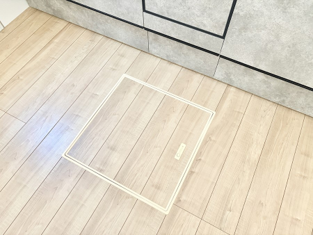 ���̑����� �ݔ����B�ꂽ���[�X�y�[�X�ŉƑS�̂��X�b�L��