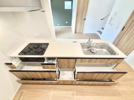 �L�b�`�� 1����  ���Ƒ����J��[�߂�A������̂���L�b�`��