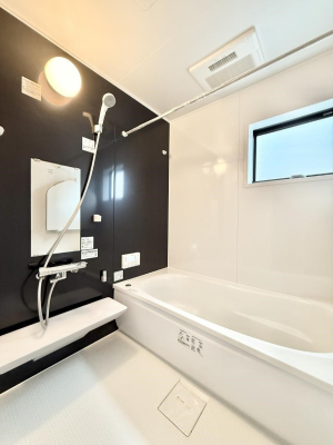 ���� 14����  �������b�N�X�ł���A���₩�ȕ��͋C�ł�
