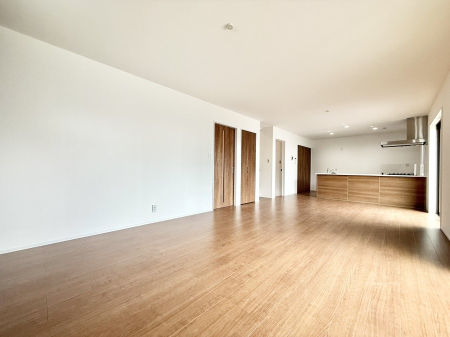 ���r���O �������z�������˂����ޖ��邢LDK  