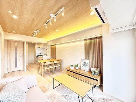 ���r���O �������i�`�������ȃ��r���O�͂ǂ�ȃC���e���A�ɂ������܂�