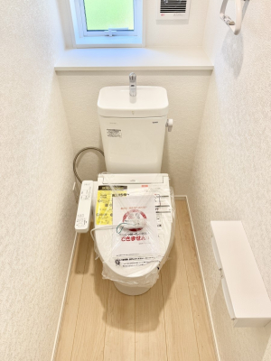 �g�C�� 1����  ���邭����������g�C��