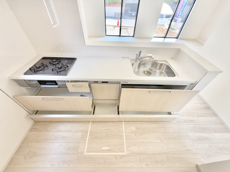 �L�b�`�� �������Ƒ����J��[�߂�A������̂���L�b�`��
