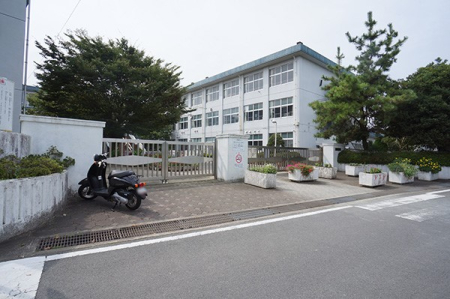 ���ӊ� ���w�Z 400m ���c���s���x�����w�Z