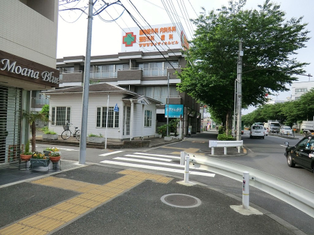 ���ӊ� �a�@ 800m �͍��N���j�b�N