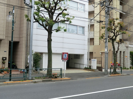 ���ӊ� �a�@ 400m �����@