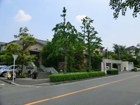 ���ӊ� �a�@ 900m �����@