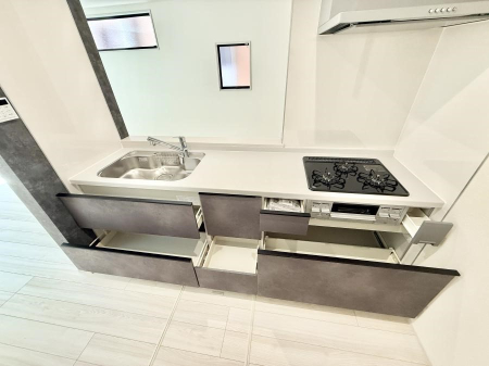 �L�b�`�� 1����  ���Ƒ����J��[�߂�A������̂���L�b�`��
