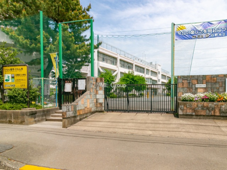 ���ӊ� ���w�Z 260m ����s�������O���w�Z