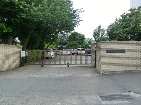 ���ӊ� ���w�Z 2290m ����s���䏊�����w�Z