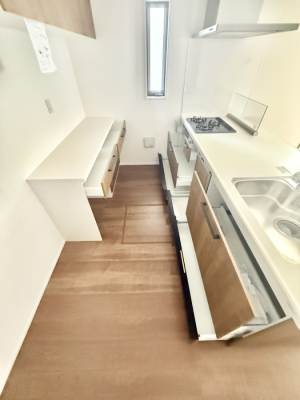 �L�b�`�� 1����  ���Ƒ����J��[�߂�A������̂���L�b�`��