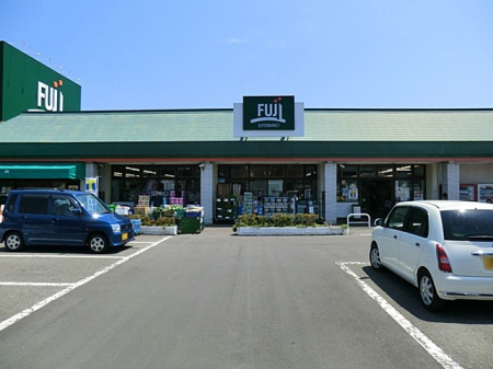 ���ӊ� �X�[�p�[ 955m FUJI �q���X