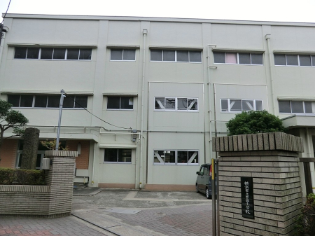 ���ӊ� ���w�Z 1400m ���l�s���L�c���w�Z