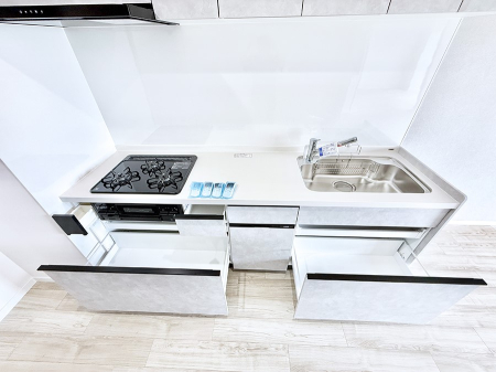 �L�b�`�� �������Ƒ����J��[�߂�A������̂���L�b�`��