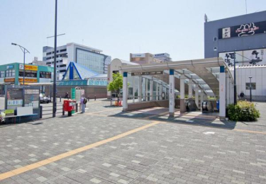  横浜市営地下鉄ブルーライン「湘南台」駅　400ｍ